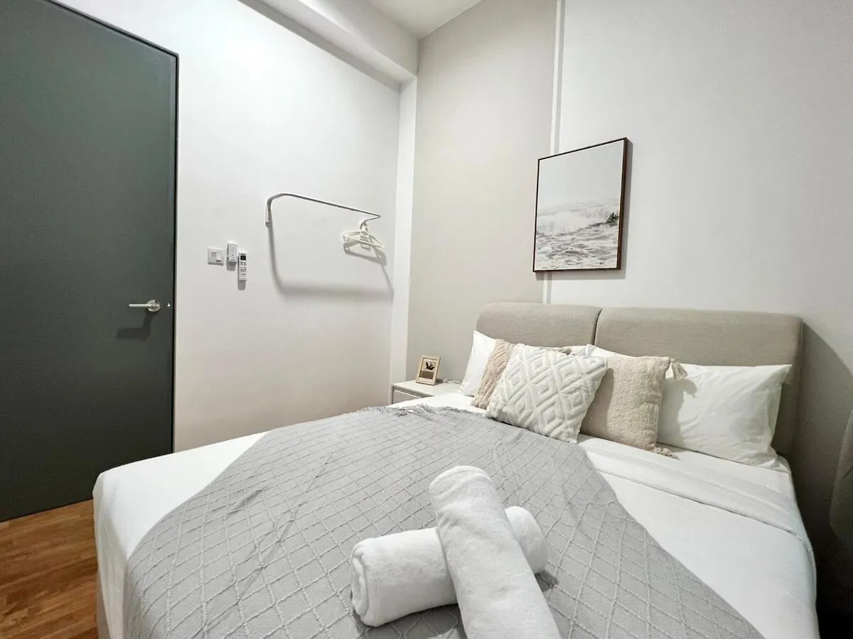 3Br-Creamy-Paradigm Residence By Guesthouse-6-8Pax Johor Bahru 0*,  Malaysia